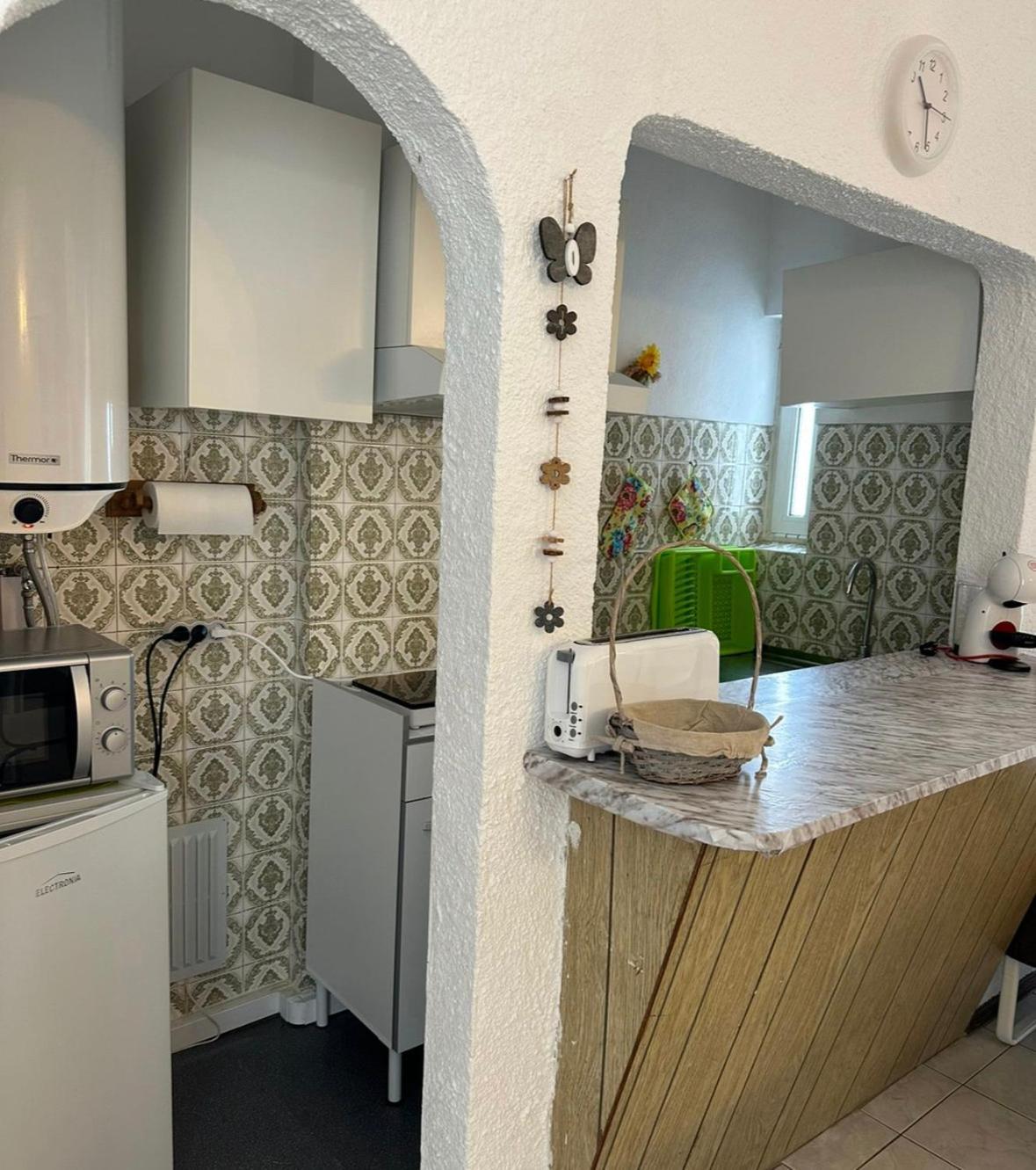 Quarteira Home Beach Ferias Tranquilas A 1Km Da Praia Totalmente Renovado المظهر الخارجي الصورة